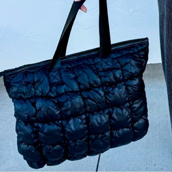 Handbags - Brand New Puffer Tote
